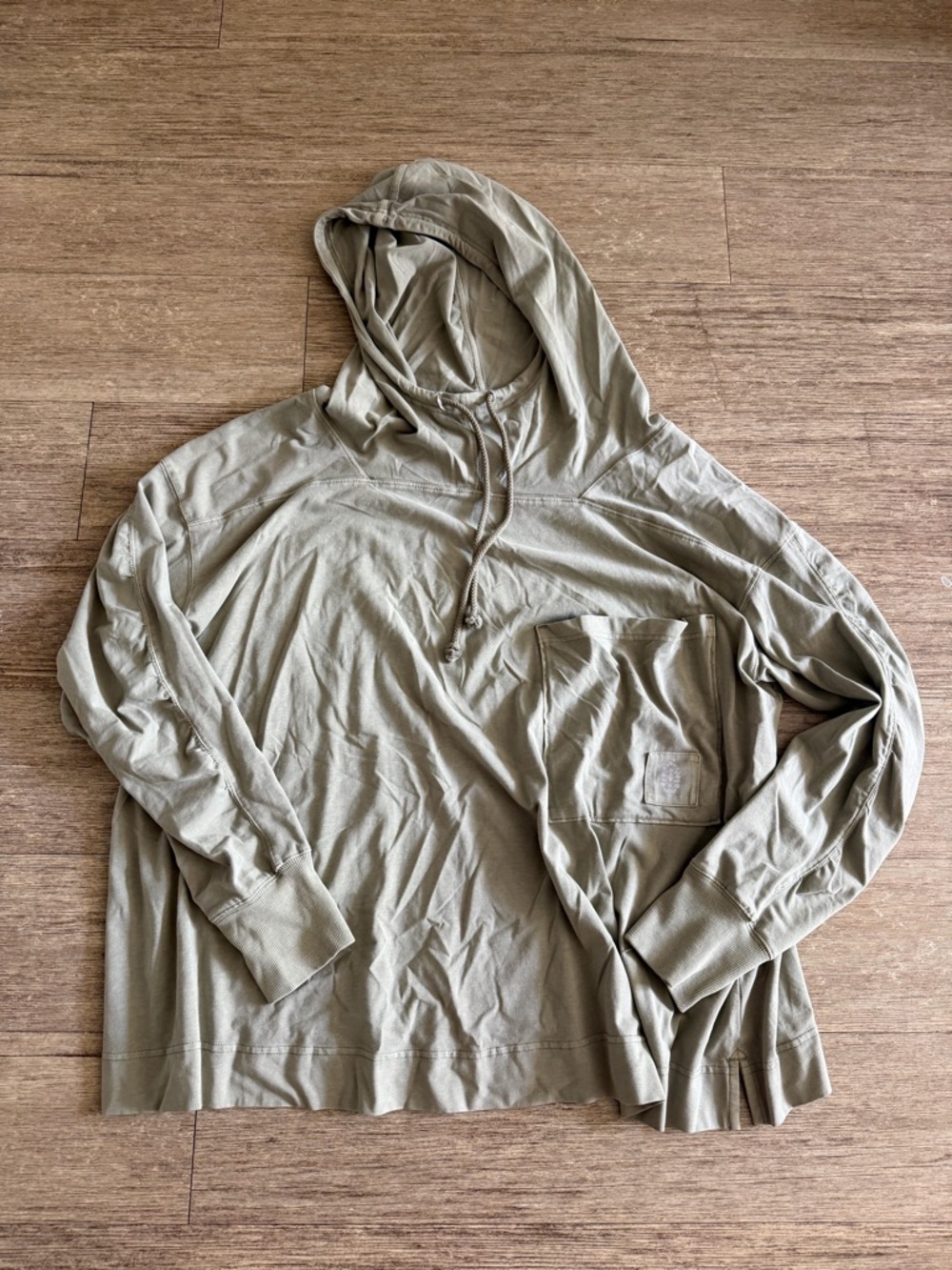 FP Movement Hot Shot Hooded Layer